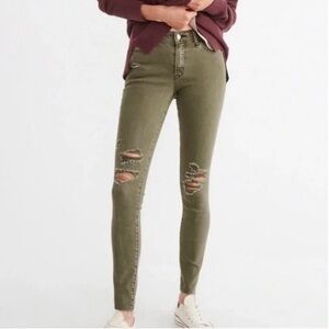 Abercrombie & Fitch Harper Super Skinny Distressed Raw Hem Women’s Jeans